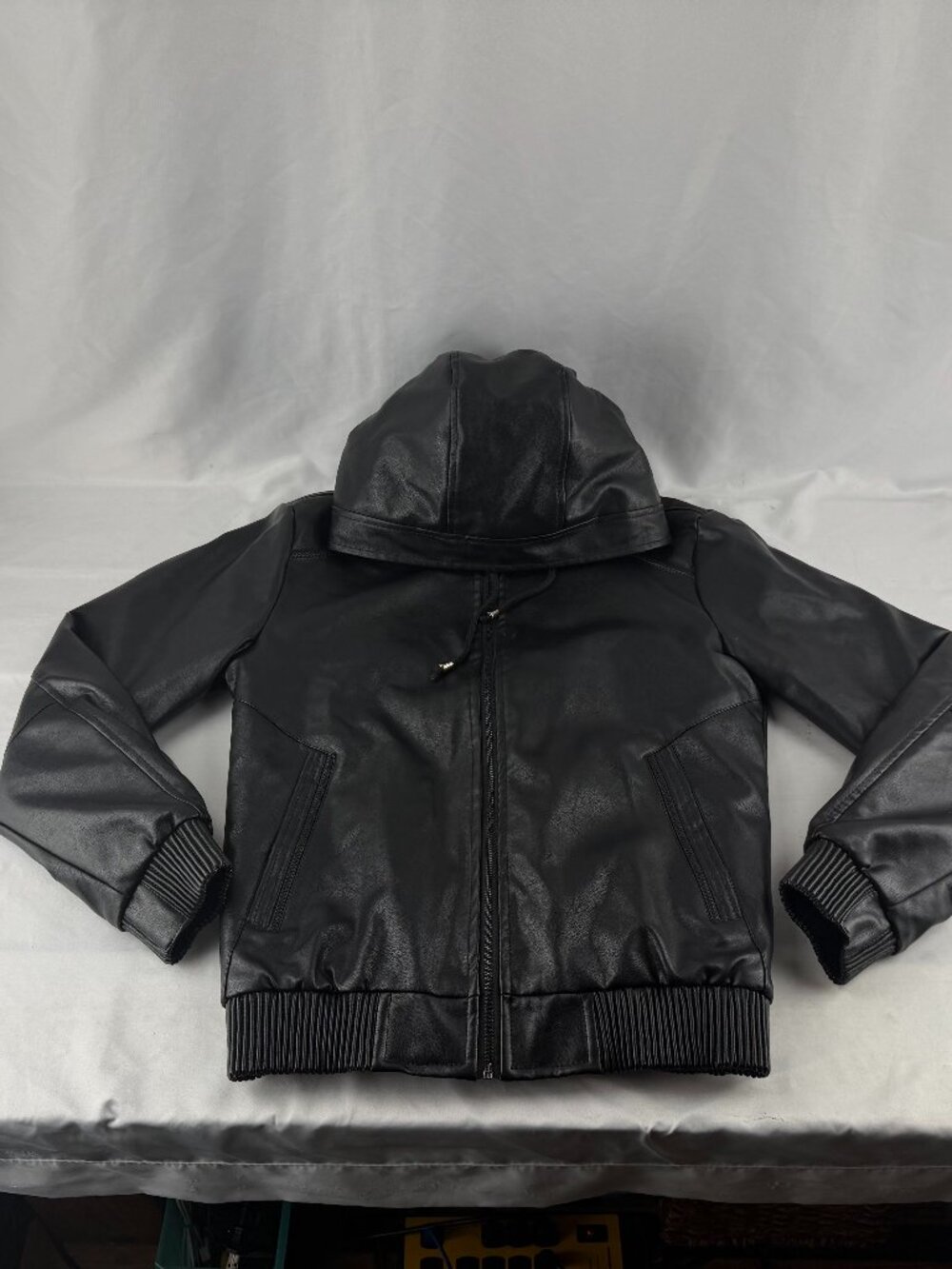 Classic Fashion Faux Leather Bomber Jacket Black Hooded Faux Fur Lined Sz S